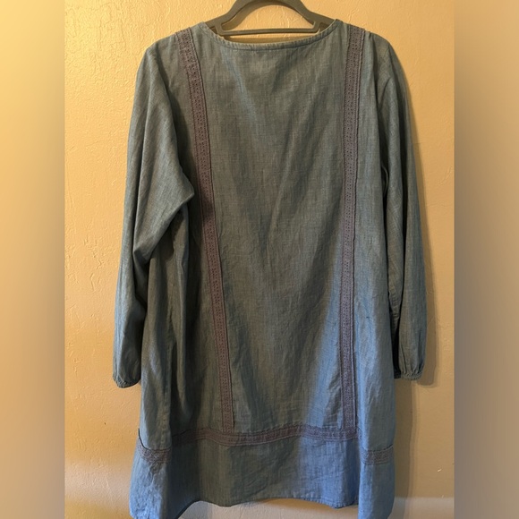 Land’s End Denim Stylish Dress, size LG - Picture 2 of 5